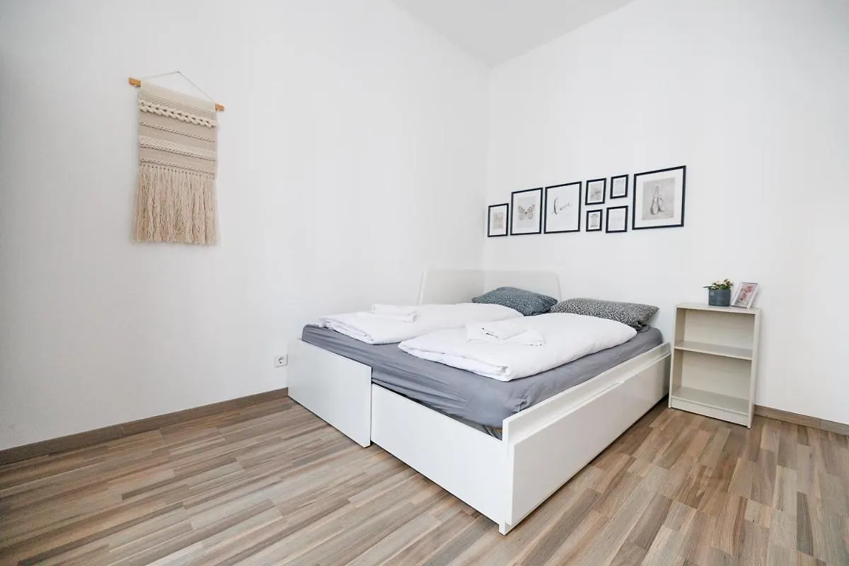 Apartment Stylish Haven-Near Brunnenmarkt Vienna